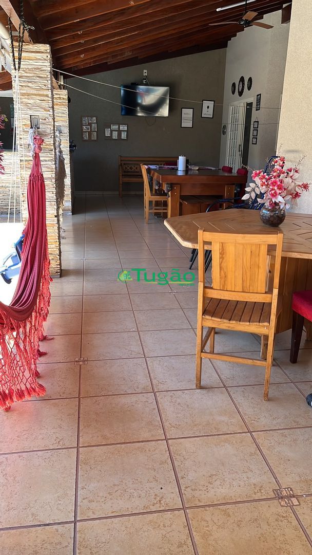 Casa com 3 quartos à venda, 260m² — foto 5 de 15