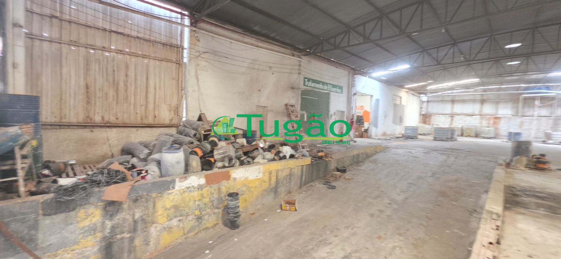 Loja / Salão / Ponto Comercial  para aluguel, 1600m² — foto 4 de 10
