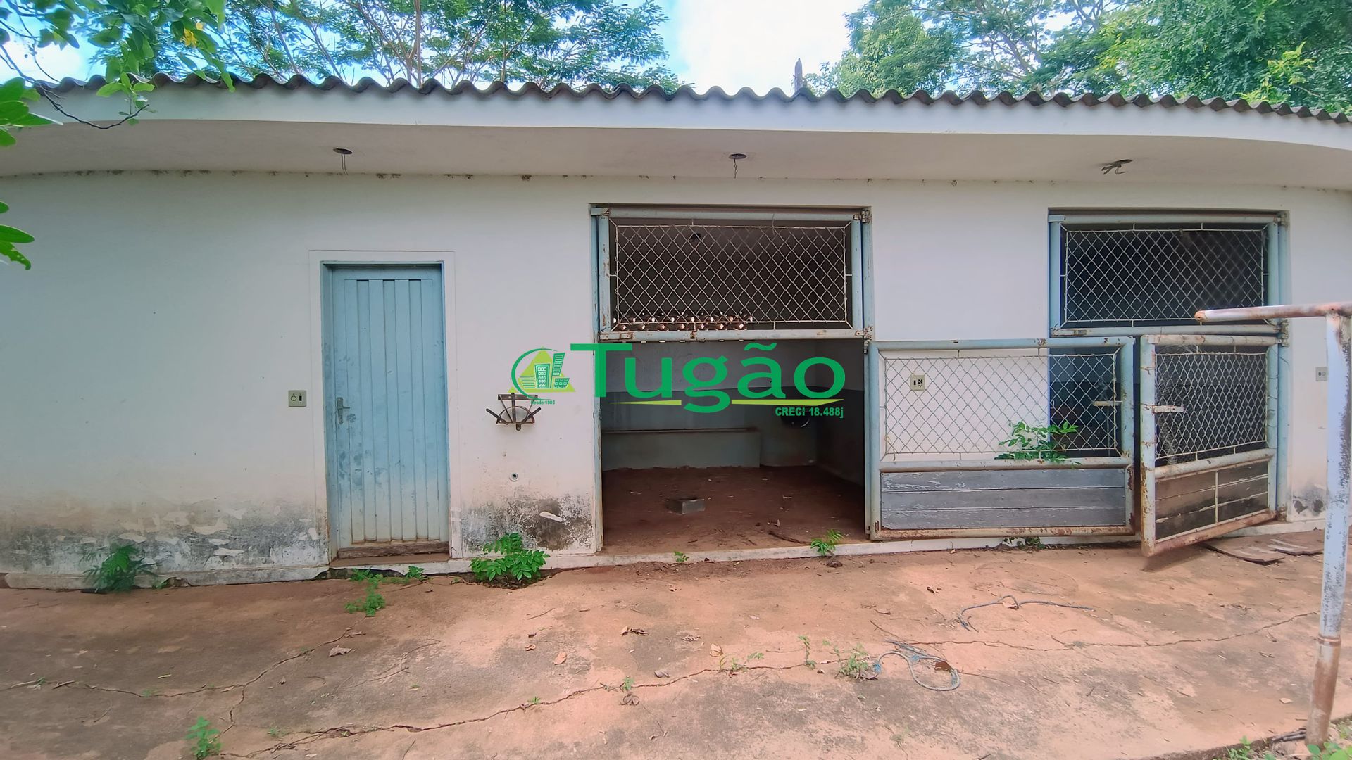 Fazenda / Sítio / Chácara com 2 quartos à venda, 1000m² — foto 14 de 17