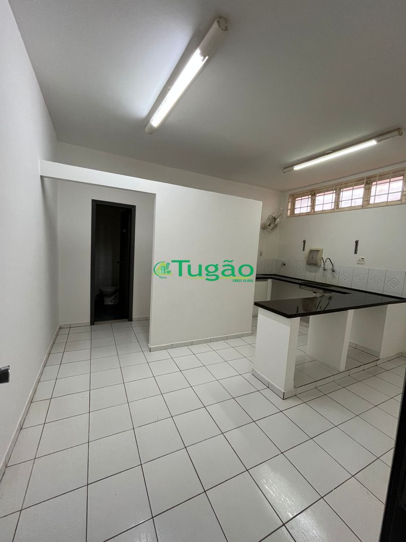 Imóvel Comercial com 6 quartos para aluguel, 320m² — foto 4 de 14