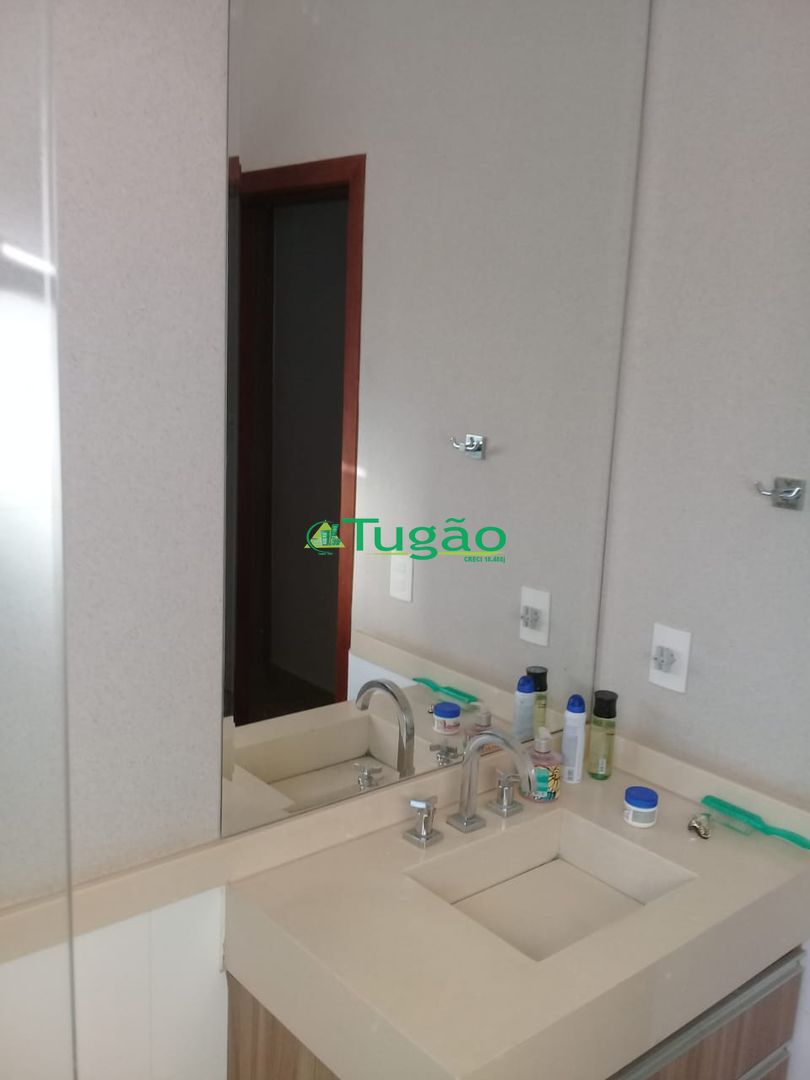 Casa com 3 quartos à venda, 285m² — foto 5 de 14