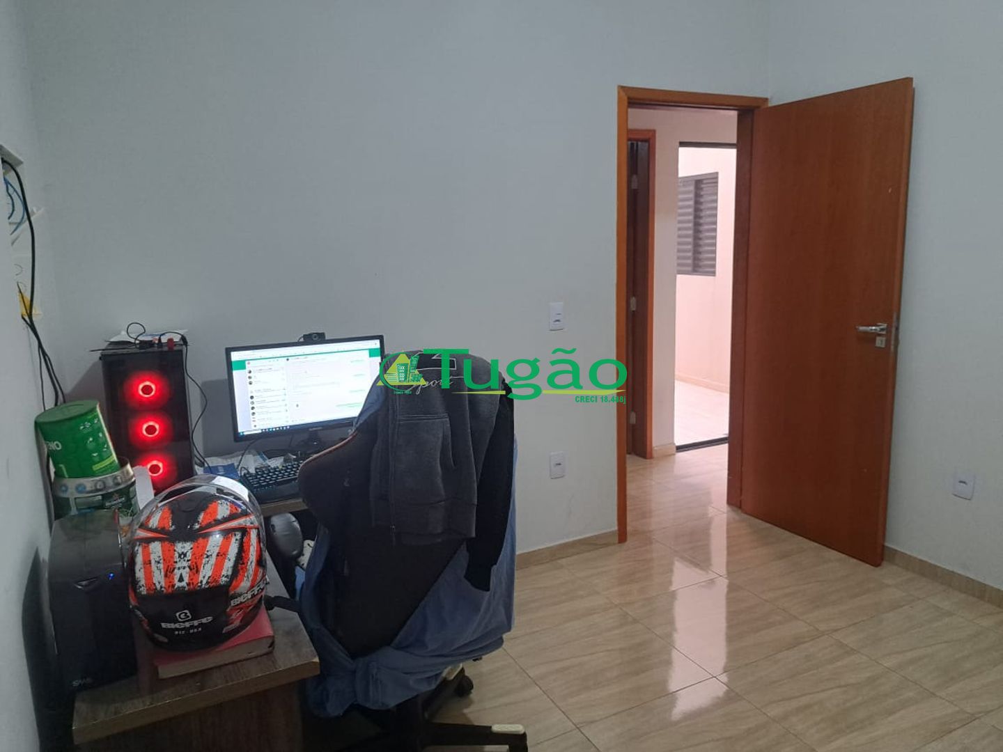 Casa com 3 quartos à venda, 65m² — foto 1 de 24