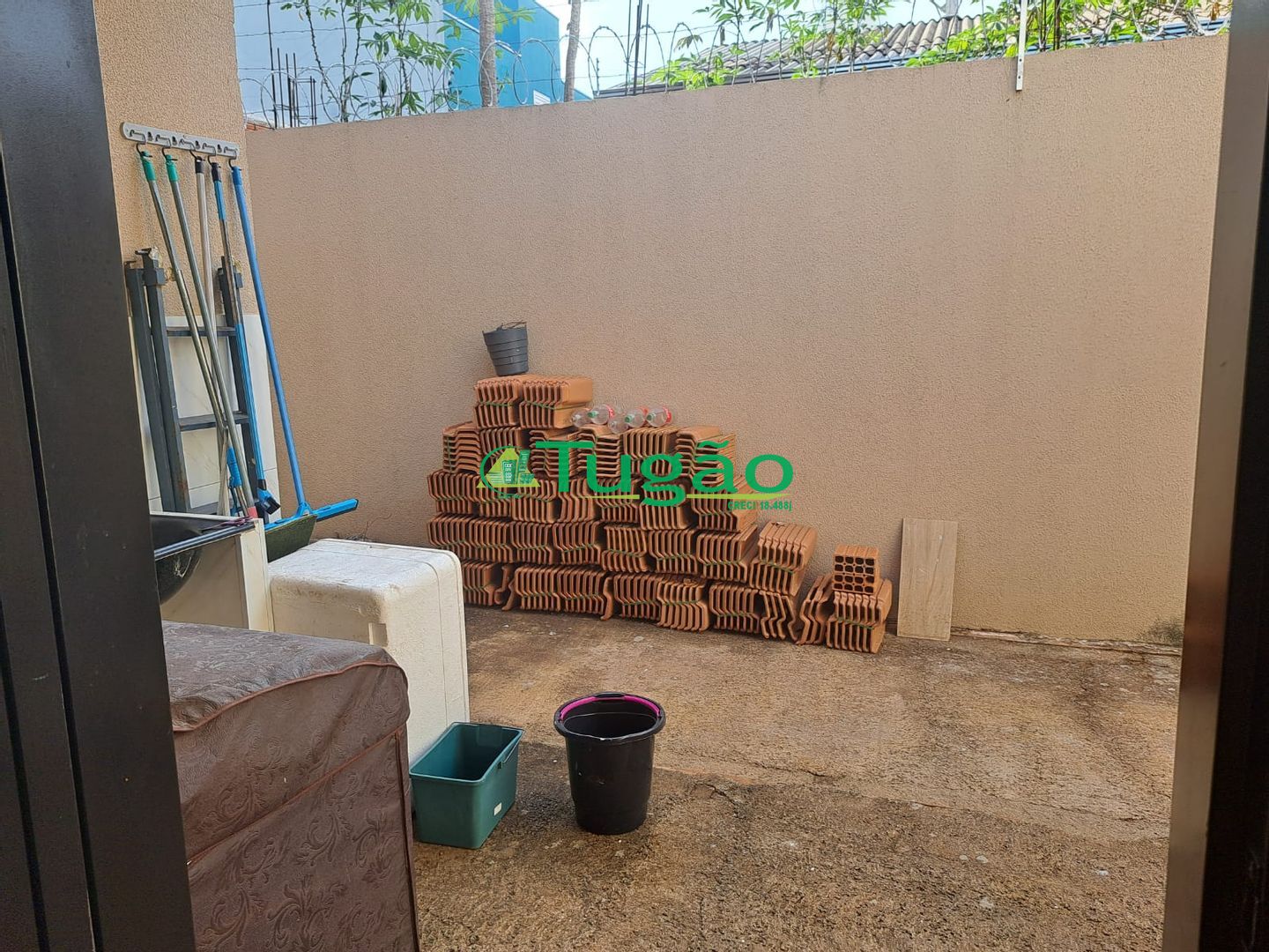 Casa com 3 quartos à venda, 65m² — foto 23 de 24