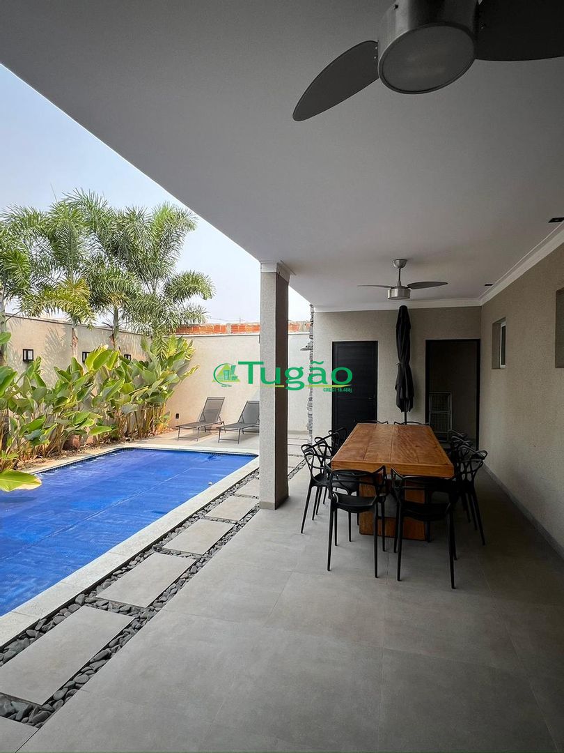 Casa de Condomínio com 2 quartos à venda, 200m² — foto 11 de 28