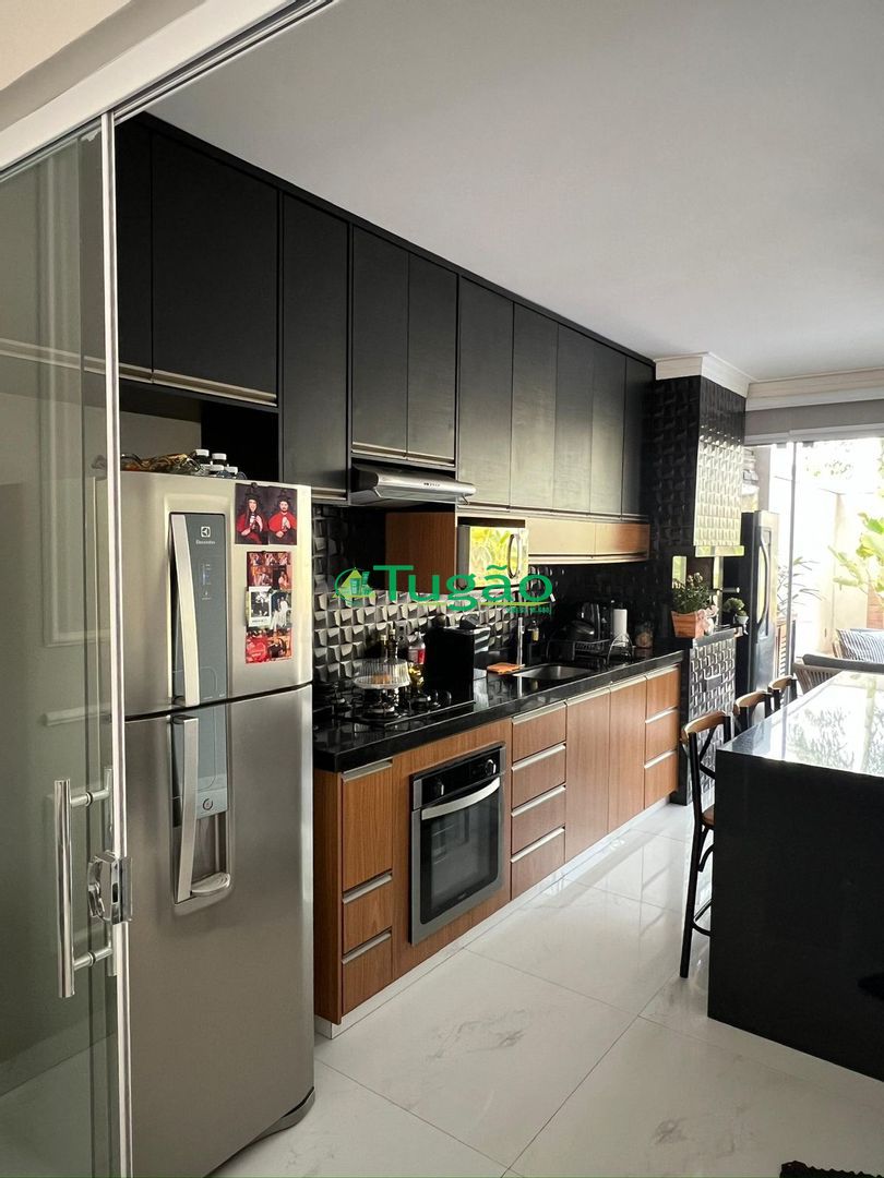 Casa de Condomínio com 2 quartos à venda, 200m² — foto 20 de 28