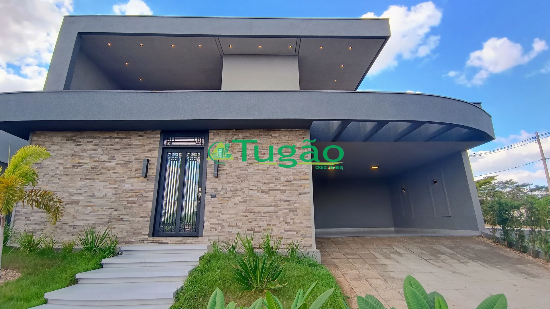 Casa de Condomínio com 3 quartos à venda, 240m² — foto 1 de 22