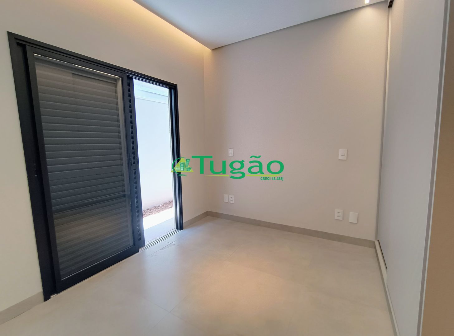 Casa de Condomínio com 3 quartos à venda, 225m² — foto 24 de 30