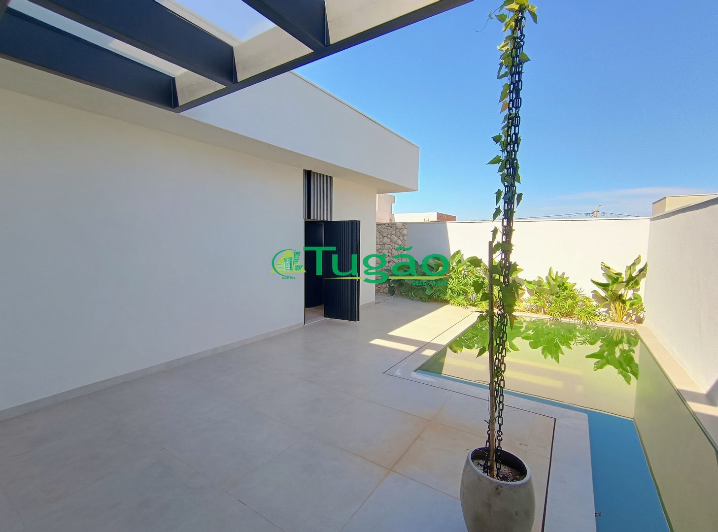 Casa de Condomínio com 3 quartos à venda, 225m² — foto 12 de 30