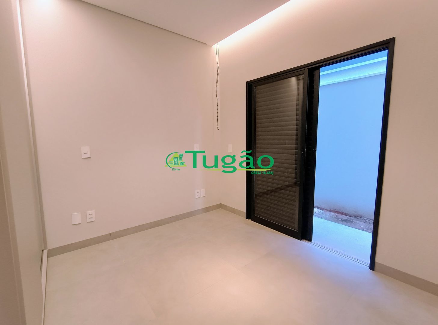 Casa de Condomínio com 3 quartos à venda, 225m² — foto 23 de 30