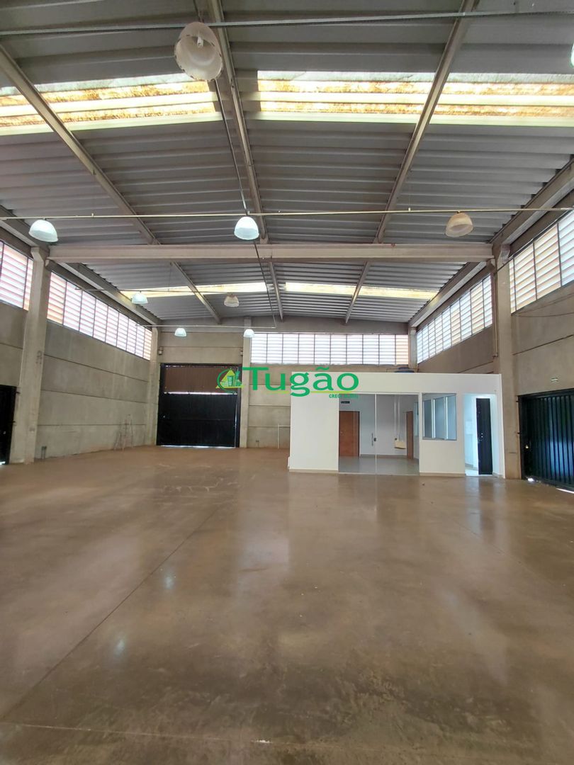 Loja / Salão / Ponto Comercial  para aluguel, 546m² — foto 4 de 26