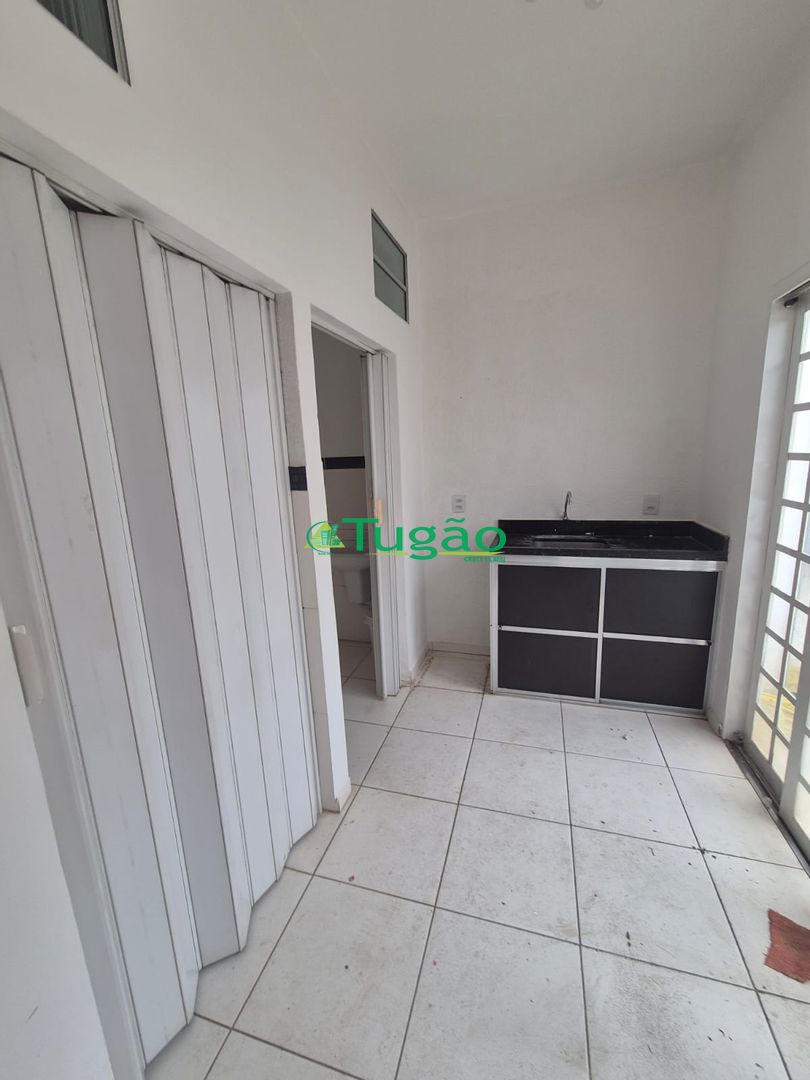 Loja / Salão / Ponto Comercial  para aluguel, 100m² — foto 1 de 7