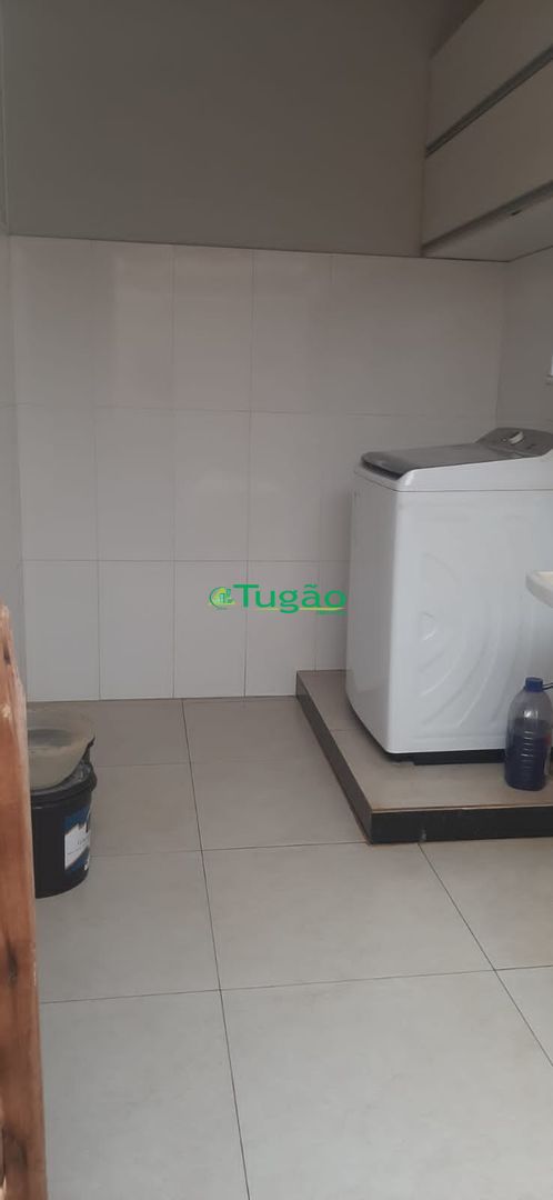 Casa de Condomínio com 3 quartos à venda, 250m² — foto 7 de 17