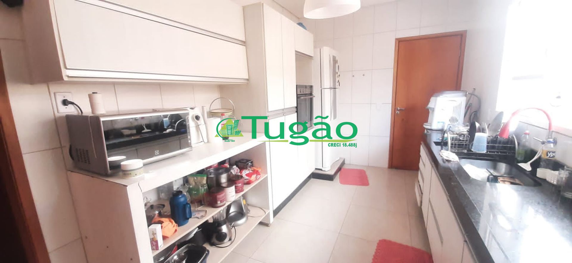 Casa de Condomínio com 3 quartos à venda, 250m² — foto 11 de 17