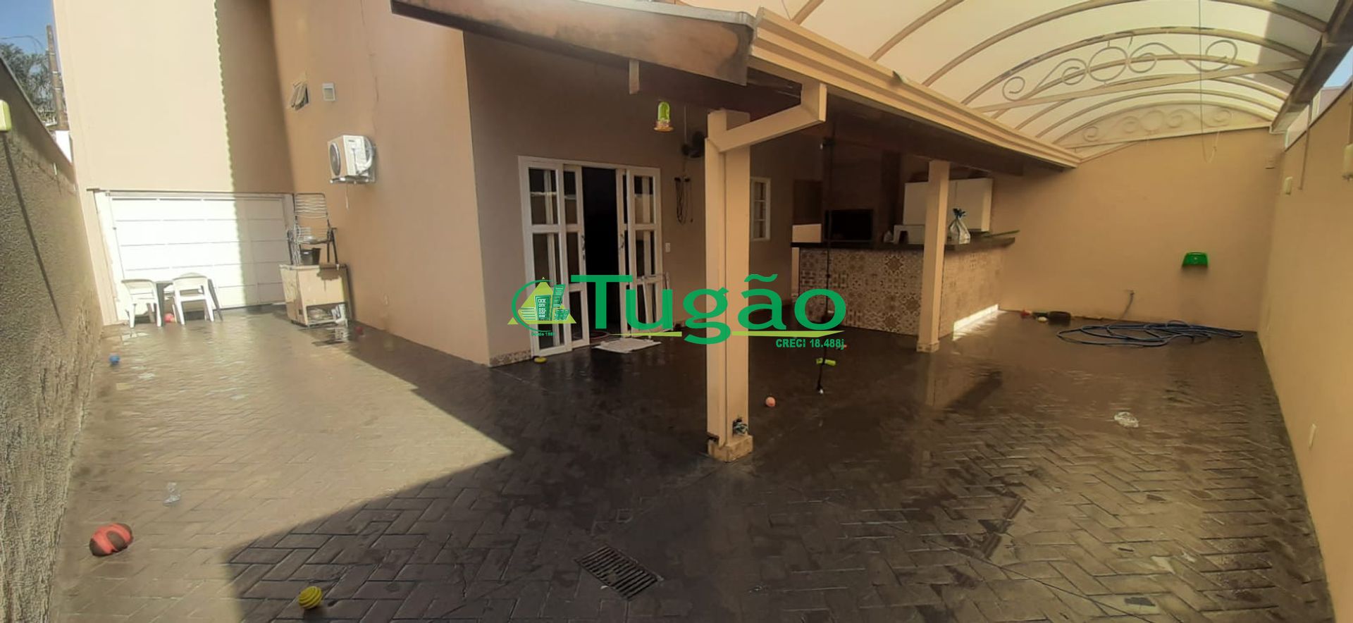 Casa de Condomínio com 3 quartos à venda, 250m² — foto 9 de 17