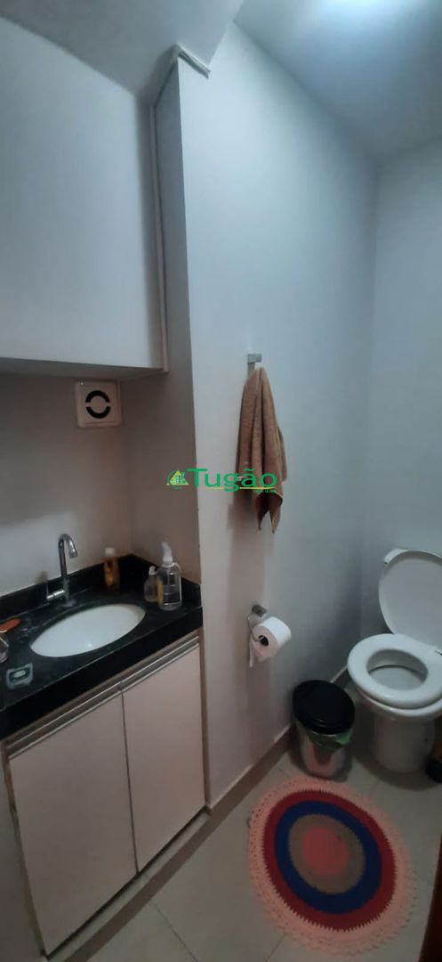 Casa de Condomínio com 3 quartos à venda, 250m² — foto 12 de 17