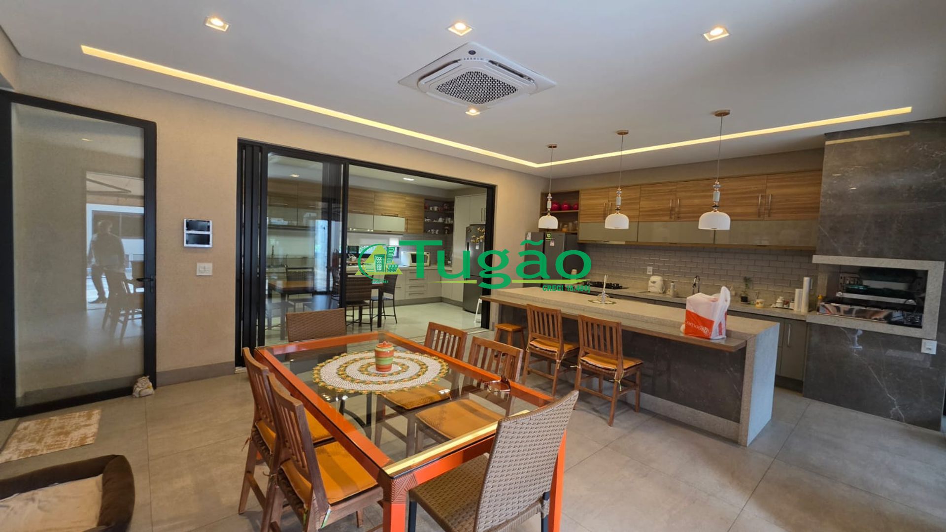 Casa com 3 quartos à venda, 471m² — foto 19 de 42