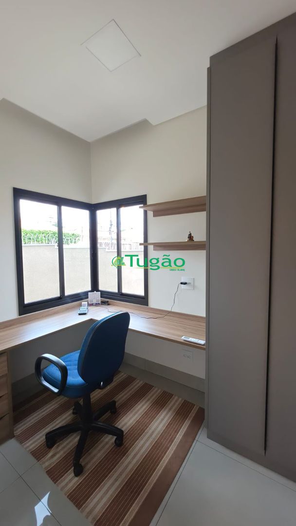 Casa com 3 quartos à venda, 471m² — foto 40 de 42