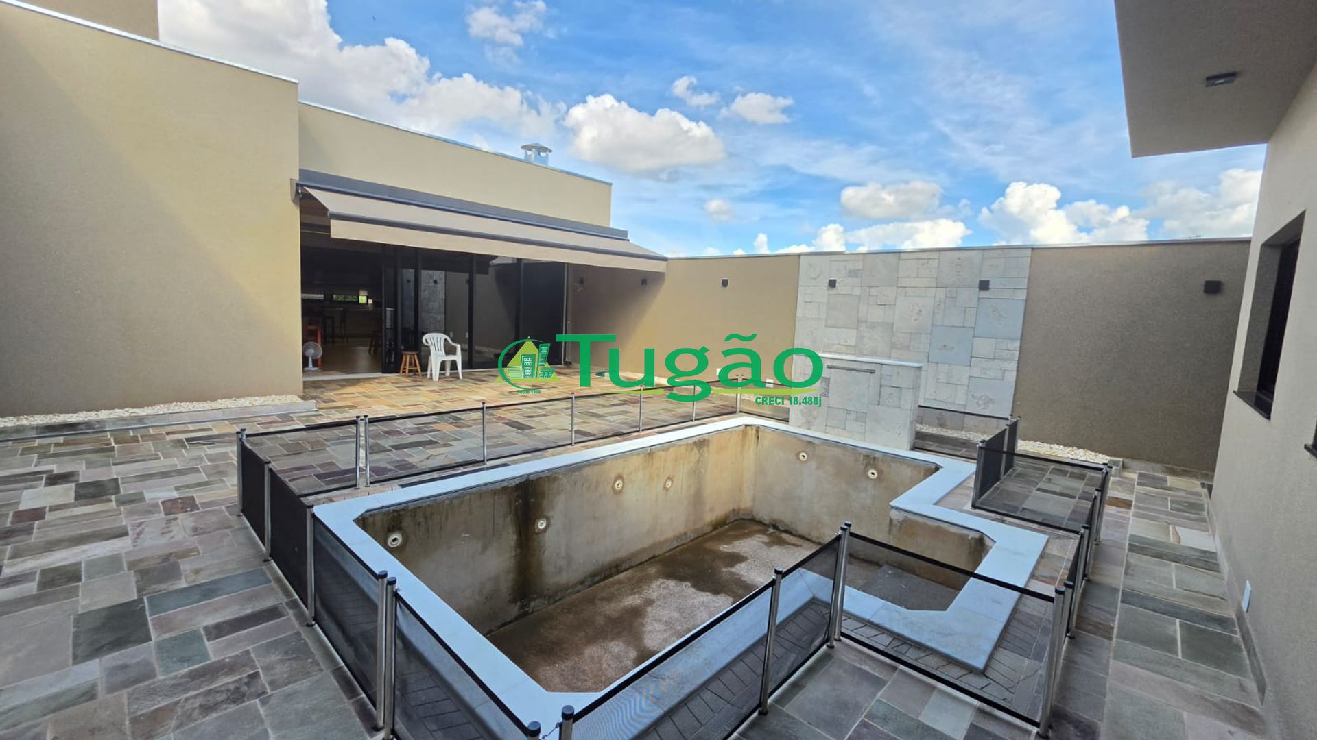 Casa com 3 quartos à venda, 471m² — foto 14 de 42