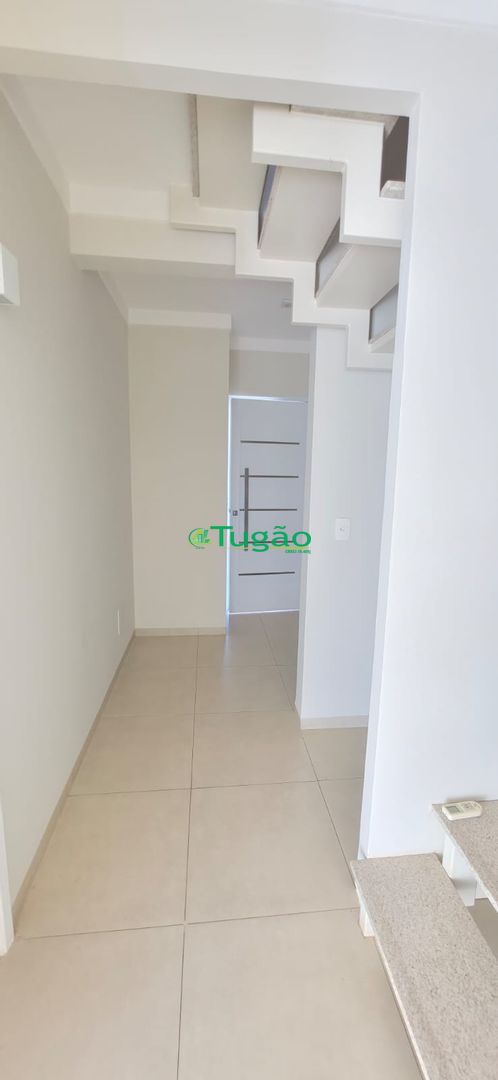 Casa de Condomínio com 3 quartos para aluguel, 90m² — foto 20 de 22