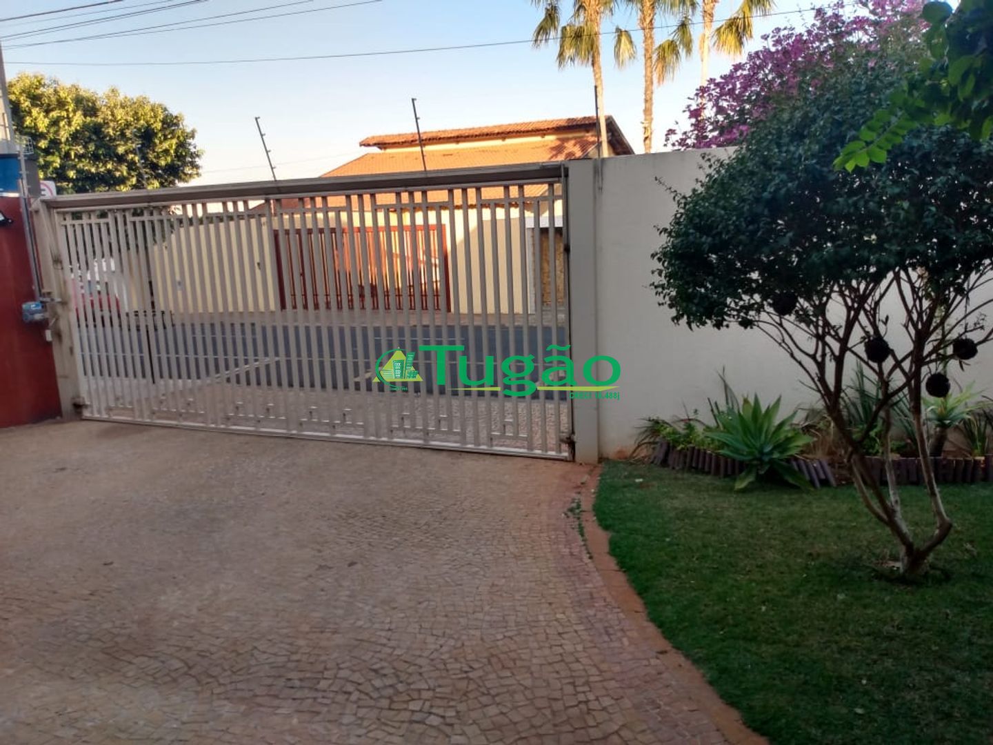 Casa com 3 quartos para aluguel, 410m² — foto 24 de 29