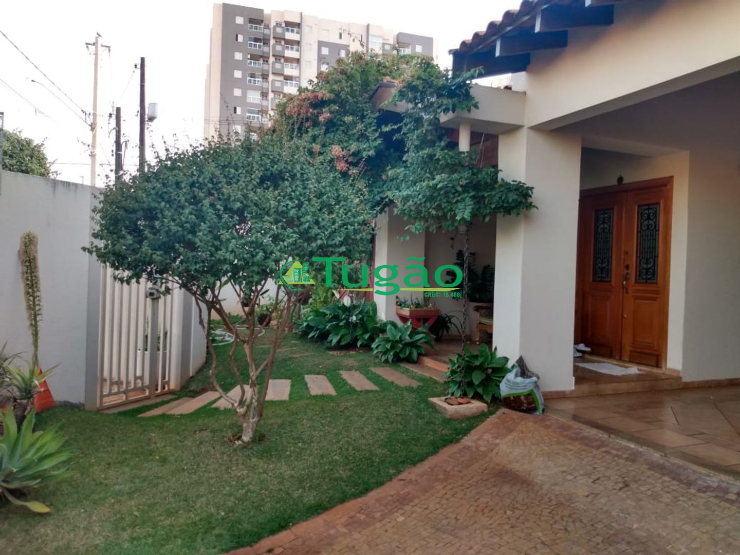 Casa com 3 quartos para aluguel, 410m² — foto 25 de 29