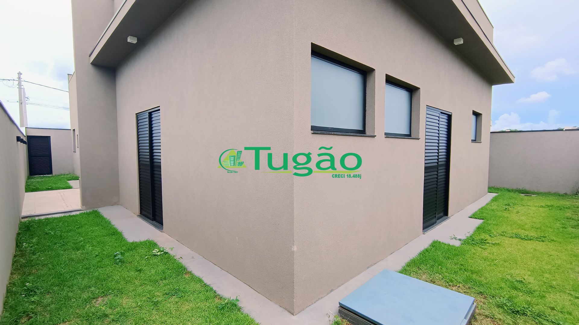 Casa de Condomínio com 3 quartos à venda, 153m² — foto 2 de 19