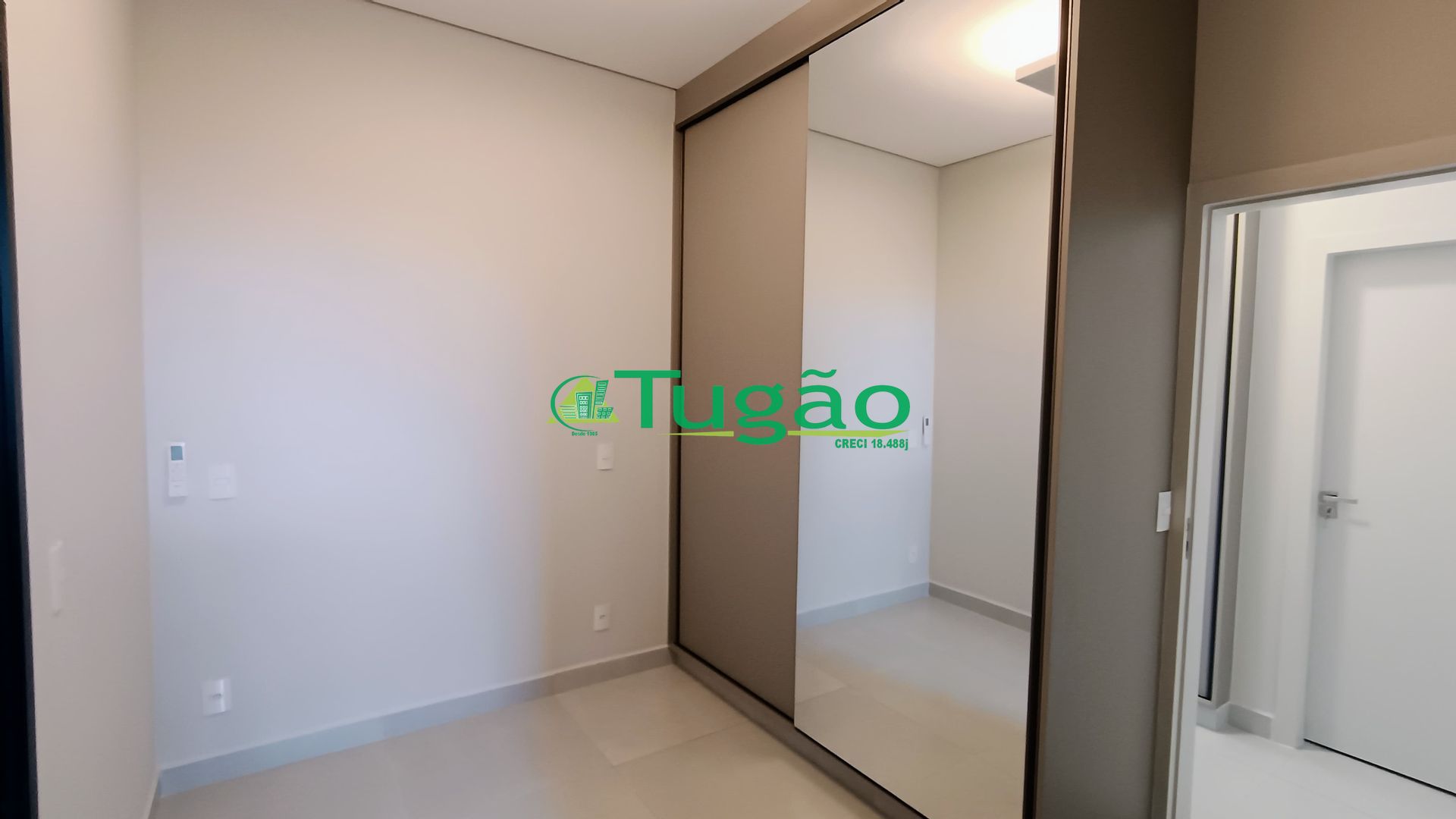 Casa de Condomínio com 3 quartos à venda, 153m² — foto 11 de 19