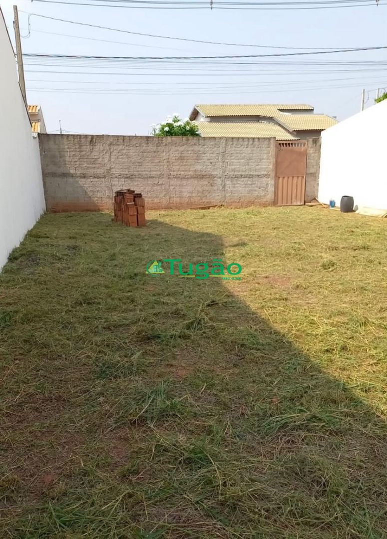 Terreno / Lote / Condomínio  à venda, 220m² — foto 1 de 1
