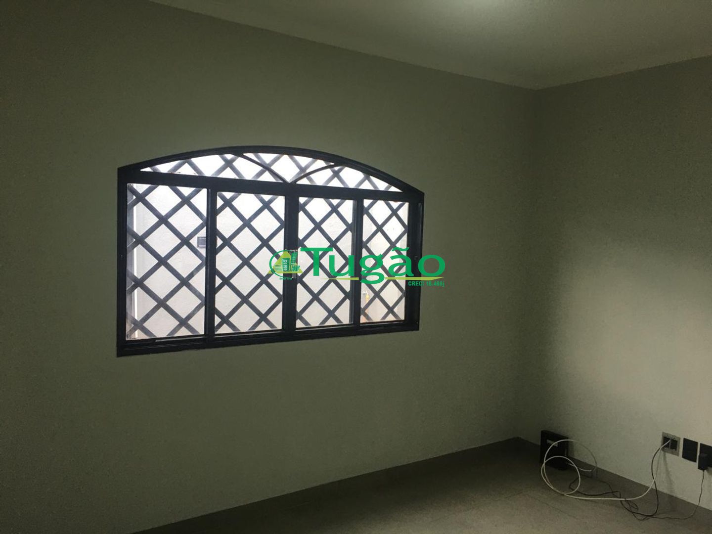 Casa com 2 quartos à venda, 140m² — foto 2 de 17