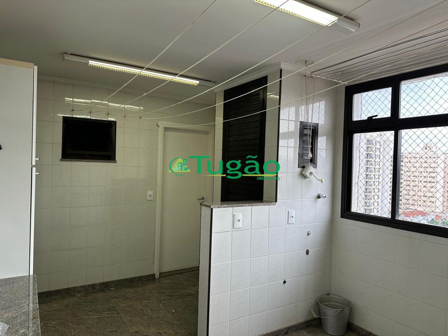Apartamento com 3 quartos à venda, 328m² — foto 15 de 27
