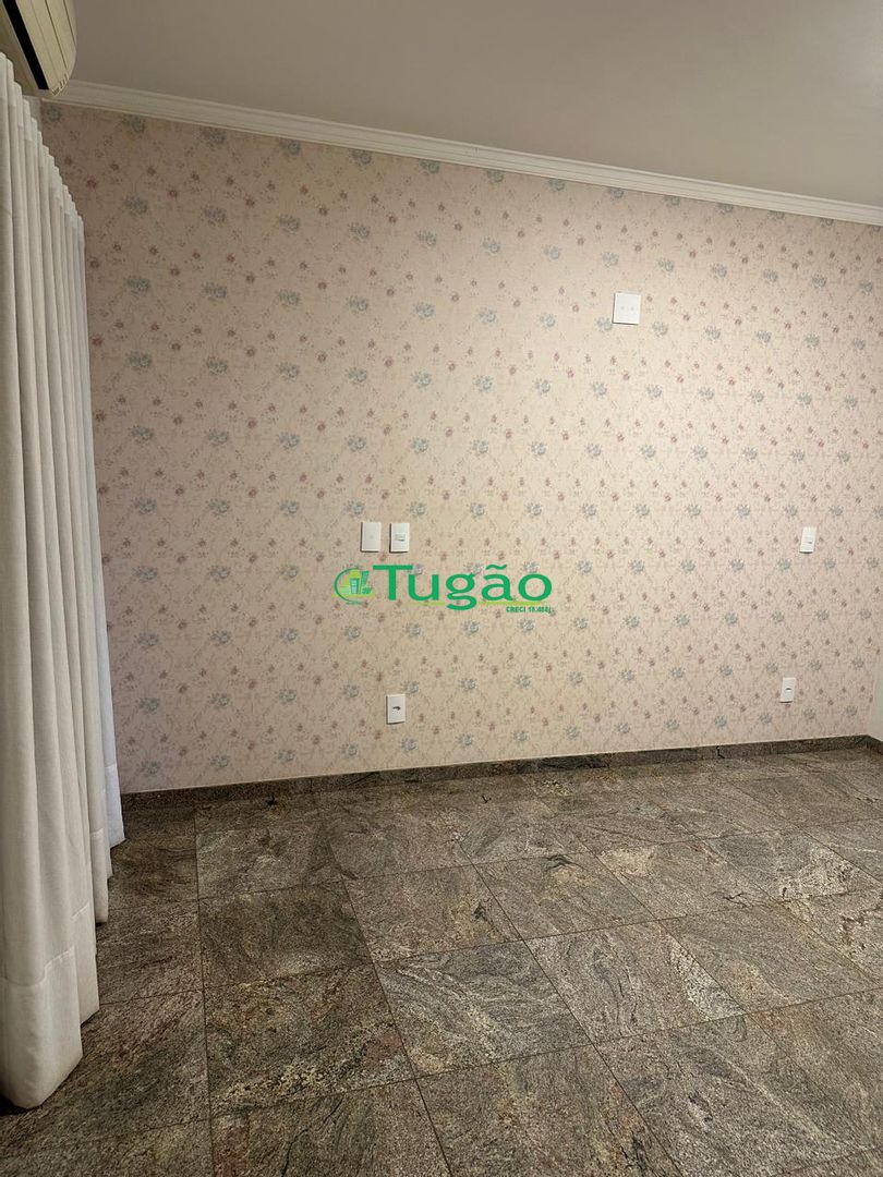 Apartamento com 3 quartos à venda, 328m² — foto 23 de 27
