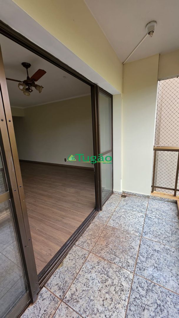 Apartamento com 3 quartos à venda, 104m² — foto 13 de 18