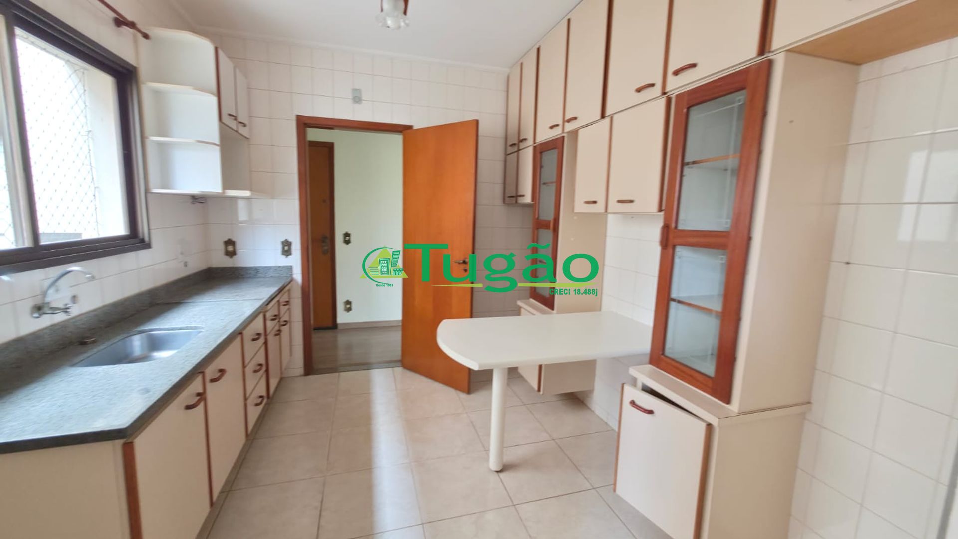 Apartamento com 3 quartos à venda, 104m² — foto 1 de 18