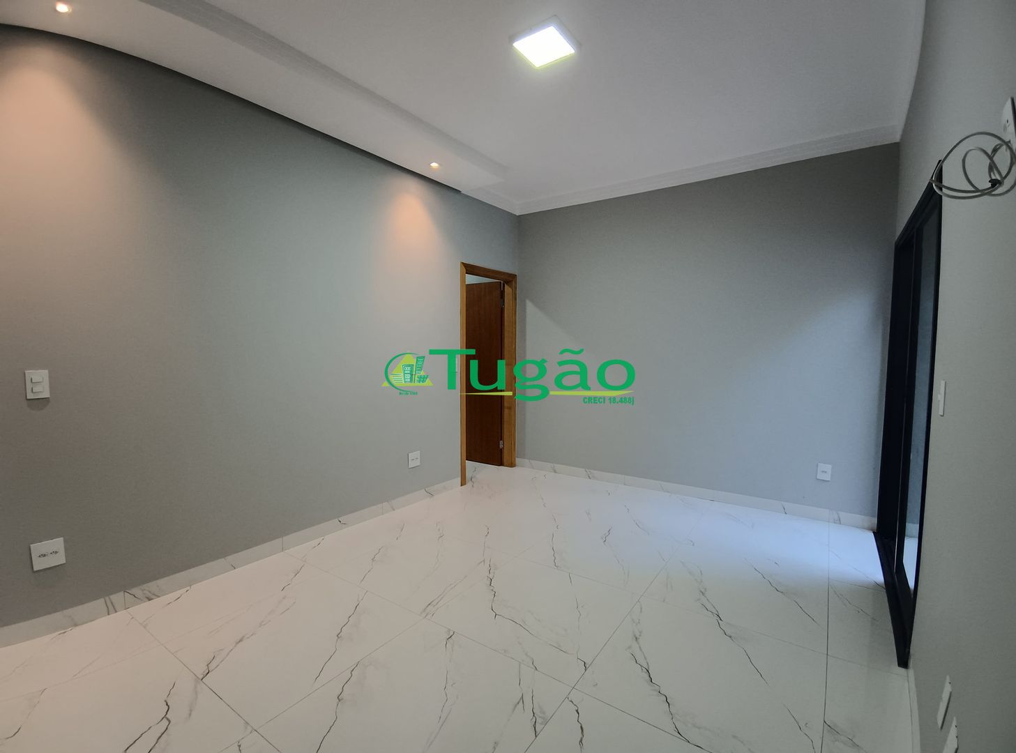 Casa de Condomínio com 3 quartos à venda, 217m² — foto 18 de 28