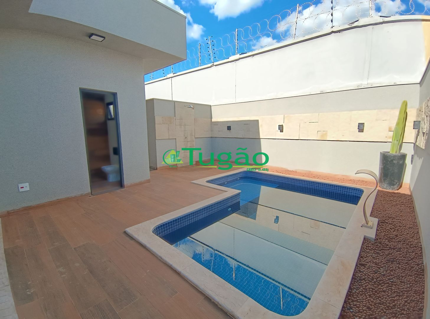 Casa de Condomínio com 3 quartos à venda, 217m² — foto 13 de 28