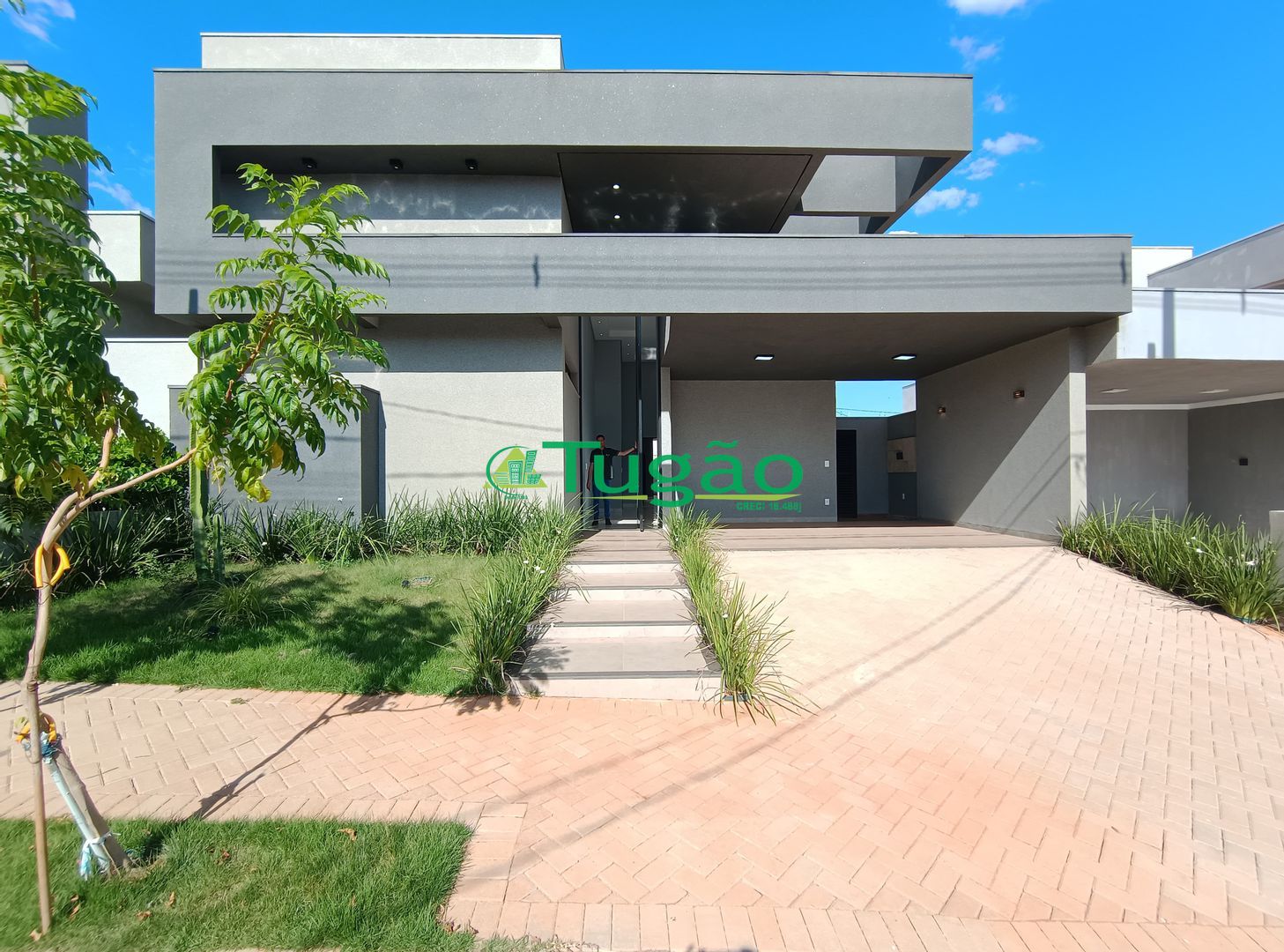 Casa de Condomínio com 3 quartos à venda, 217m² — foto 4 de 28
