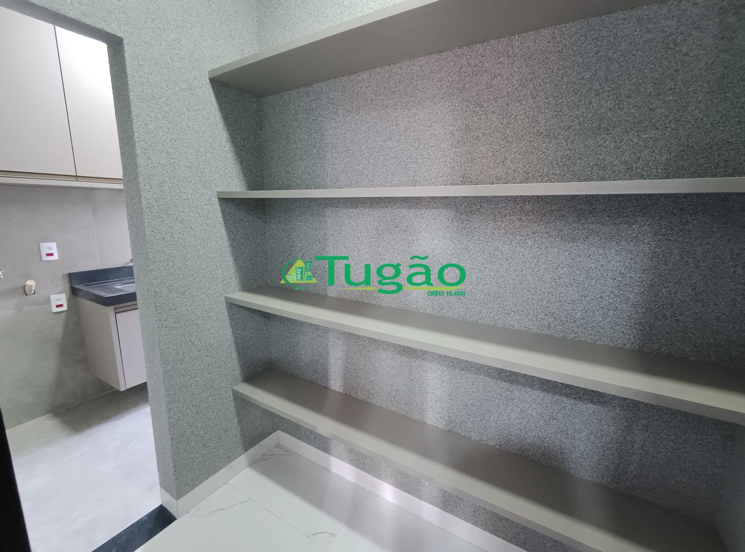 Casa de Condomínio com 3 quartos à venda, 217m² — foto 9 de 28