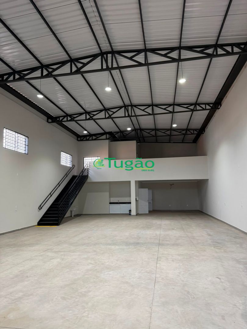 Loja / Salão / Ponto Comercial  para aluguel, 247m² — foto 5 de 5