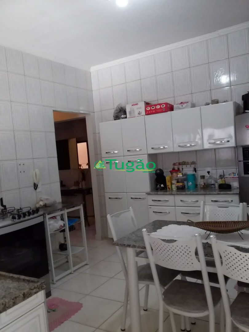 Casa com 6 quartos à venda, 430m² — foto 14 de 22