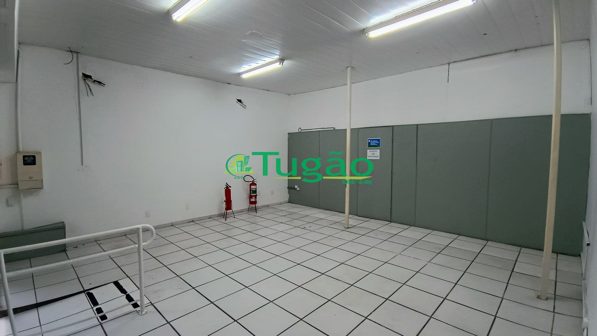 Loja / Salão / Ponto Comercial  para aluguel, 68m² — foto 2 de 6