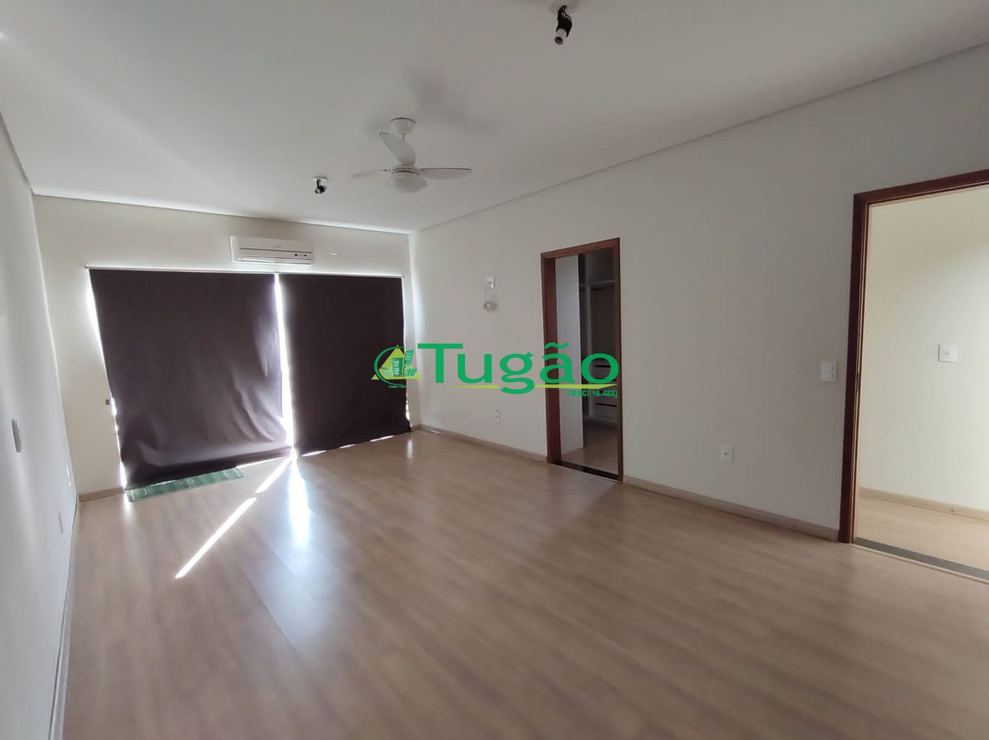 Casa de Condomínio com 3 quartos à venda, 284m² — foto 8 de 29