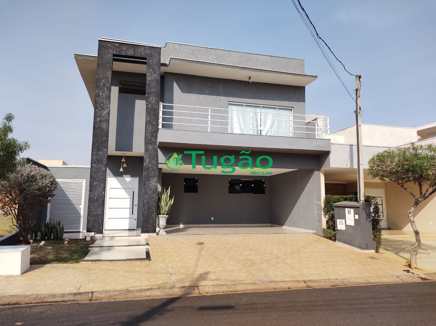Casa de Condomínio com 3 quartos à venda, 284m² — foto 1 de 29