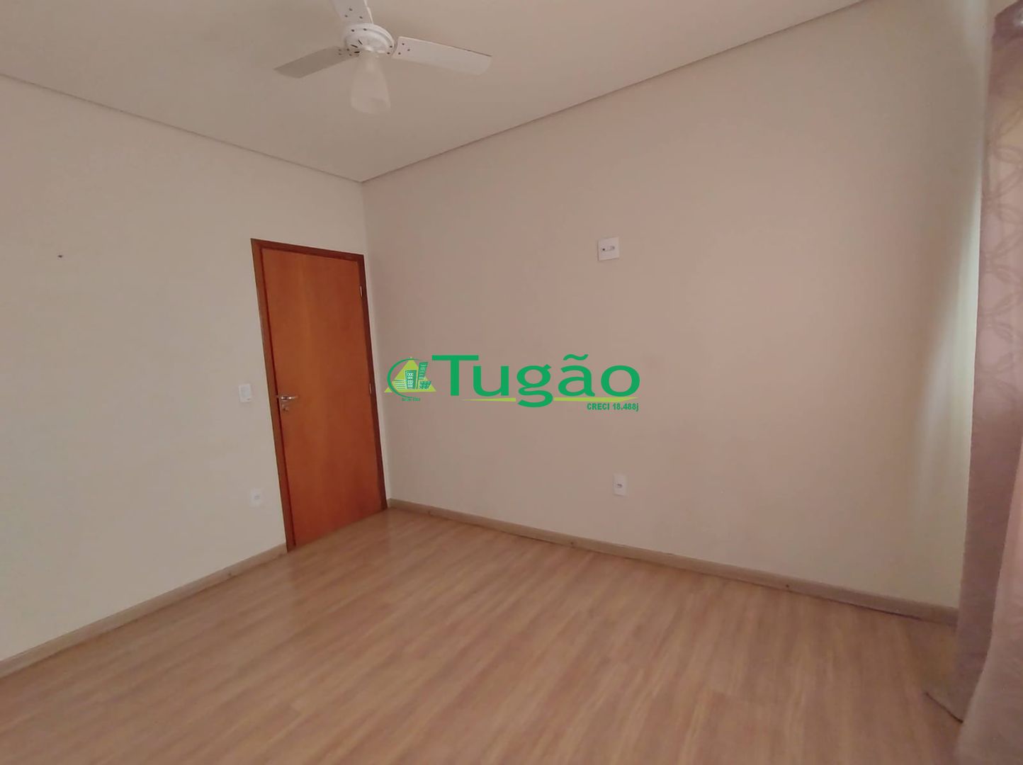 Casa de Condomínio com 3 quartos à venda, 284m² — foto 3 de 29