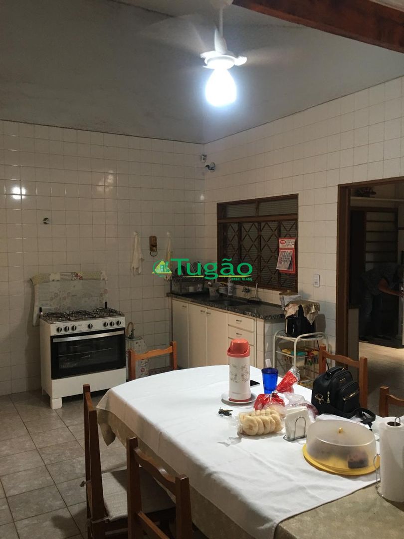 Casa com 3 quartos à venda, 128m² — foto 18 de 21