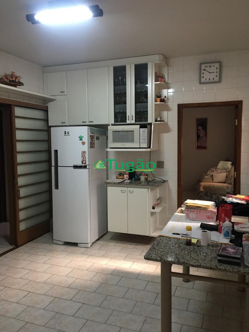 Casa com 3 quartos à venda, 128m² — foto 7 de 21
