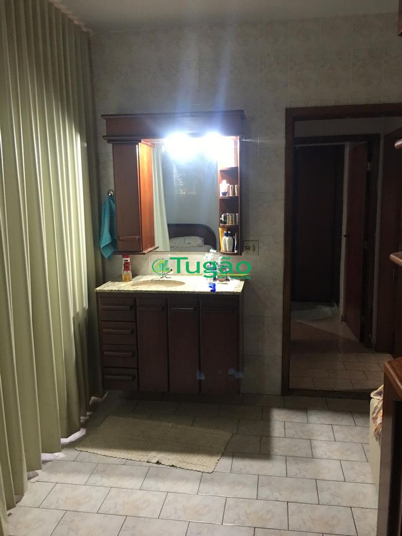 Casa com 3 quartos à venda, 128m² — foto 15 de 21