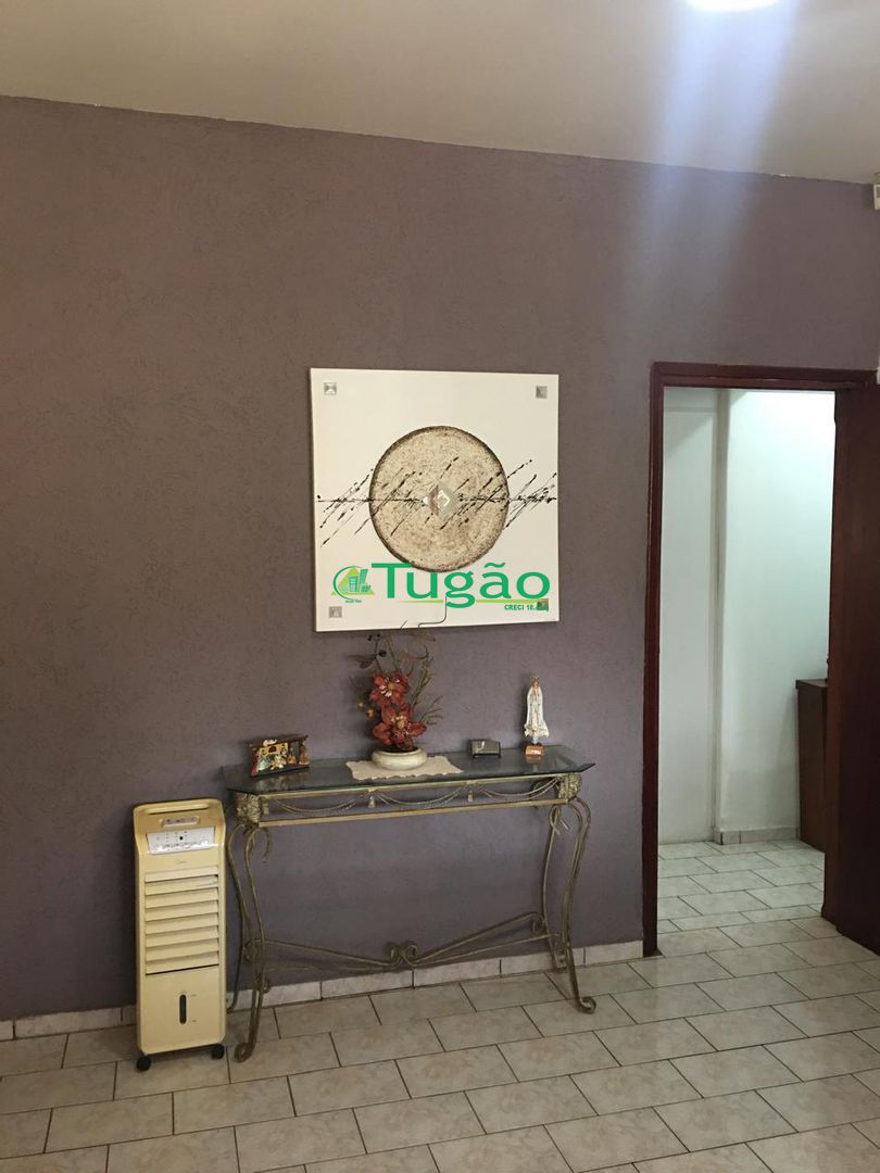 Casa com 3 quartos à venda, 128m² — foto 3 de 21
