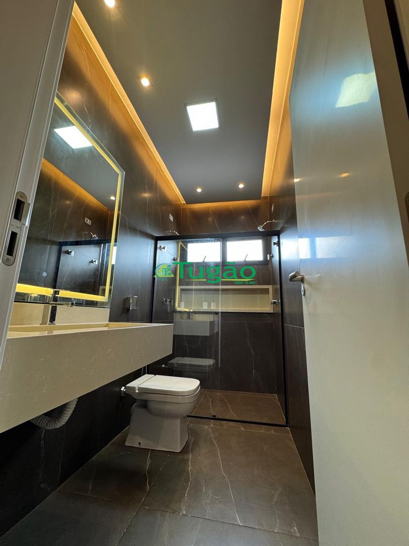 Casa de Condomínio com 3 quartos à venda, 184m² — foto 1 de 51
