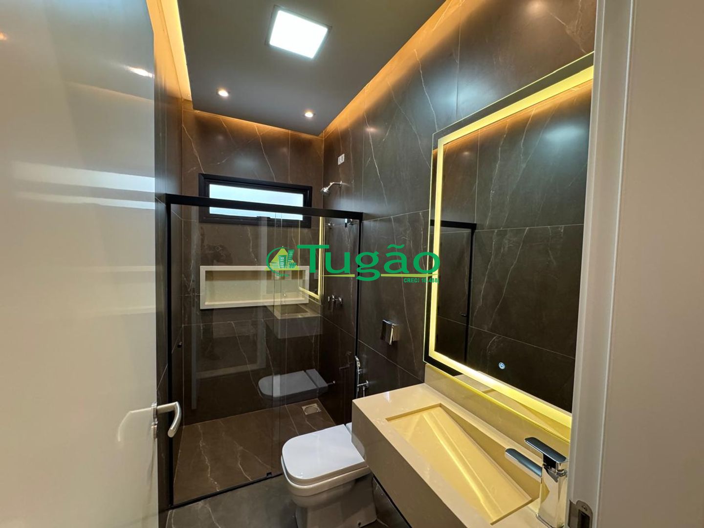 Casa de Condomínio com 3 quartos à venda, 184m² — foto 10 de 51