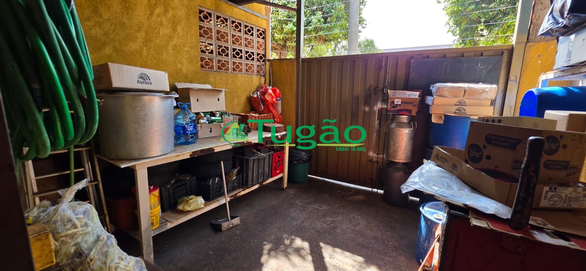 Loja / Salão / Ponto Comercial com 2 quartos à venda, 274m² — foto 2 de 20